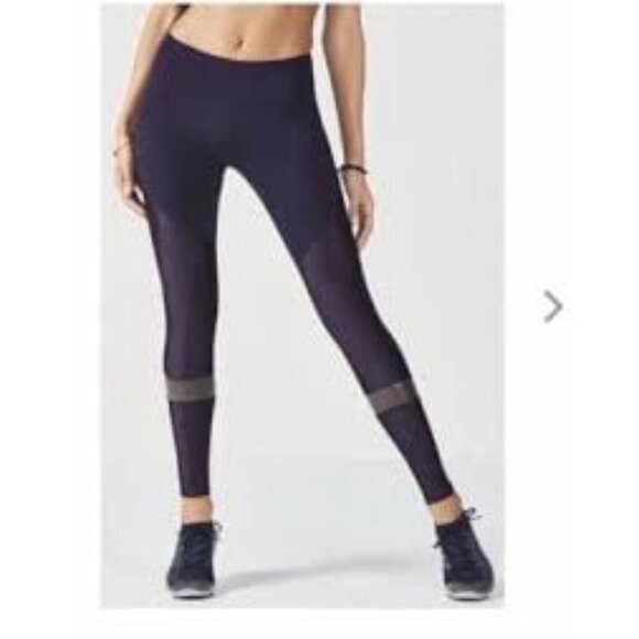 Fabletics Leggings Navy Size Large Reflective Mid Rise Stretch Gym Yoga - Picture 1 of 9
